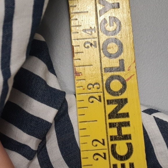 Express Cropped Striped Faux Wrap Around Long Sleeve Top - Picture 7 of 9